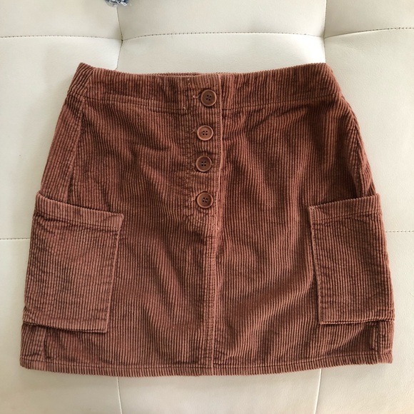 SOLD Reformation Wally Skirt Nutmeg - Picture 6 of 7